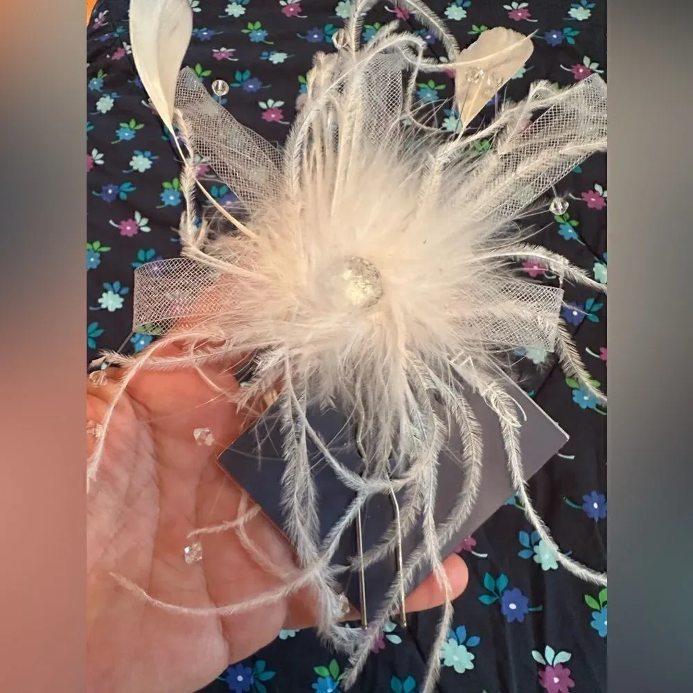 Hair Accessory Pin Fancy Maribou Feathers Jewel White